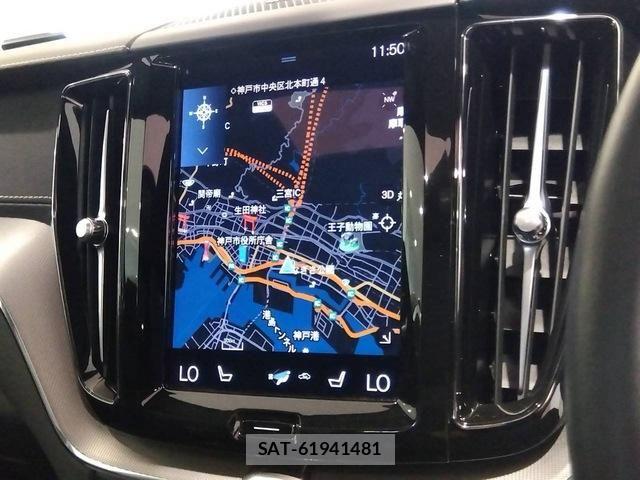 Volvo XC60 2021-09 8338409-6