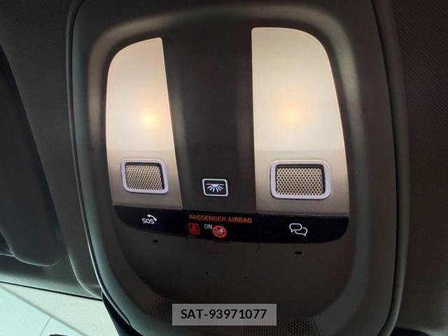 Volvo XC60 2022-09 8353782-4