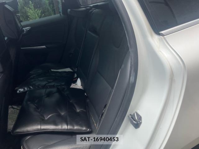 Volvo XC60 2015-11 8353784-11