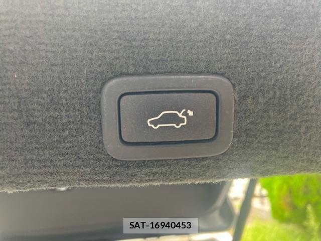 Volvo XC60 2015-11 8353784-8