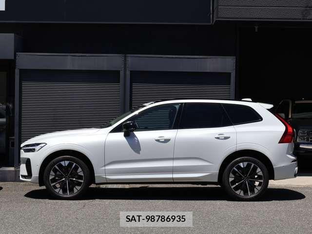 Volvo XC60 2025-12 8353781-5