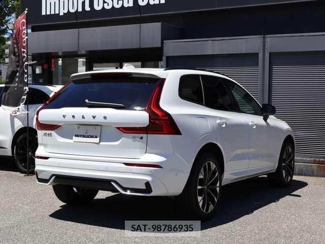 Volvo XC60 2025-12 8353781-6
