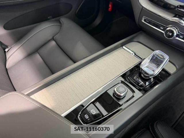 Volvo XC60 2025-12 8369641-19