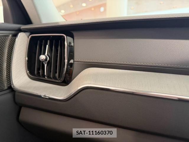 Volvo XC60 2025-12 8369641-20
