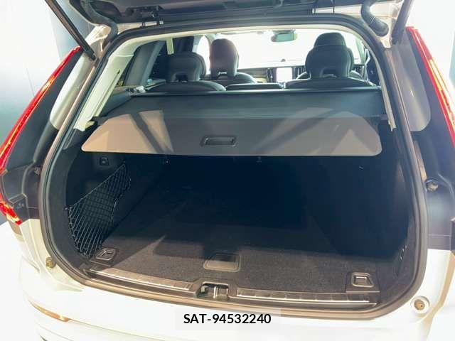 Volvo XC60 2024-11 8369642-10