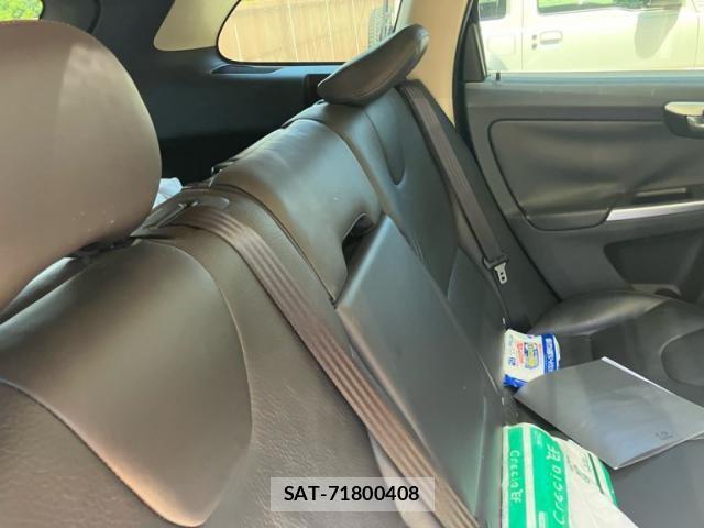 Volvo XC60 2009-08 8369643-9