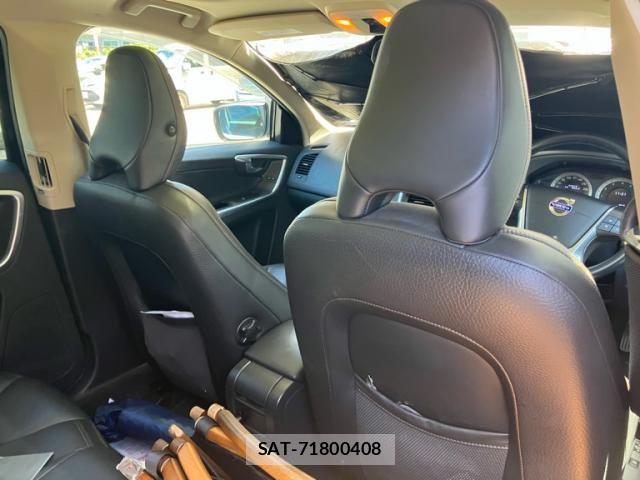Volvo XC60 2009-08 8369643-7
