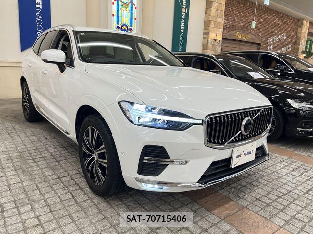 Volvo XC60 2022-01 8415734-8