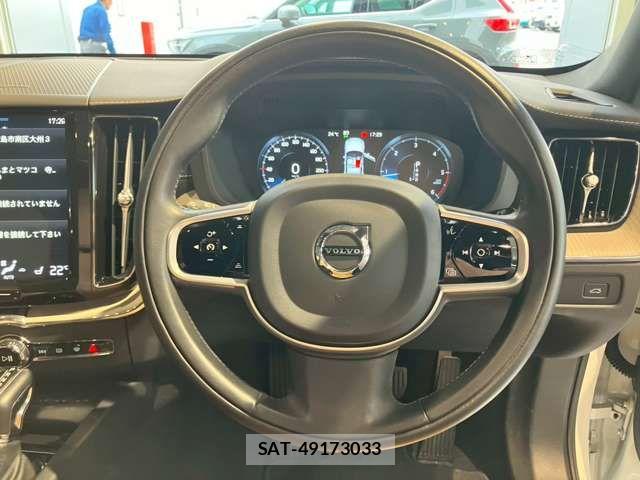 Volvo XC60 2019-12 8415739-15