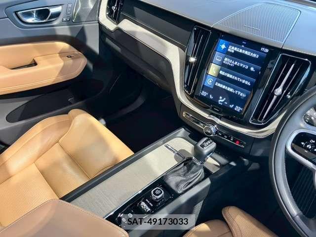 Volvo XC60 2019-12 8415739-17