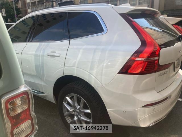 Volvo XC60 2019-03 8415742-2