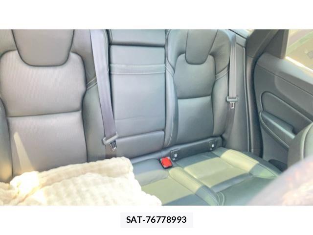 Volvo XC60 2018-03 8486241-25