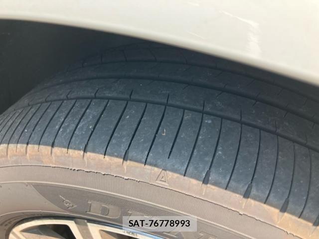 Volvo XC60 2018-03 8486241-6