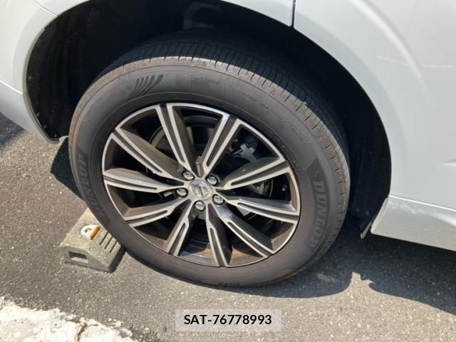 Volvo XC60 2018-03 8486241-8