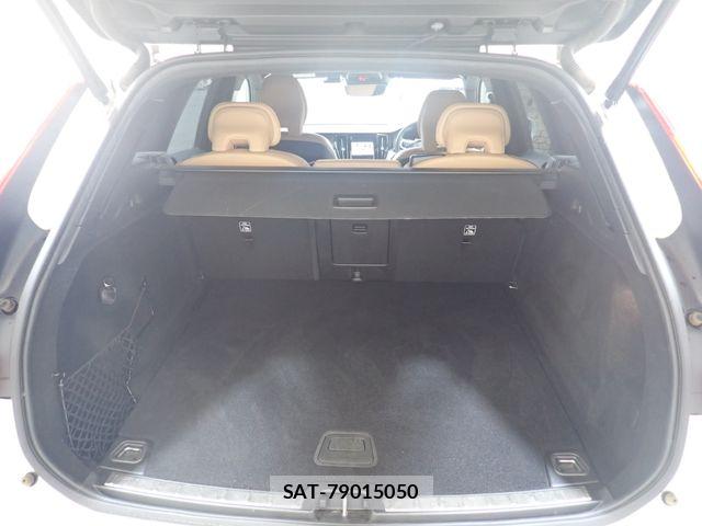 Volvo XC60 2020-07 8528089-24