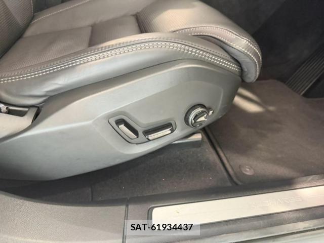 Volvo XC60 2024-07 8564014-24
