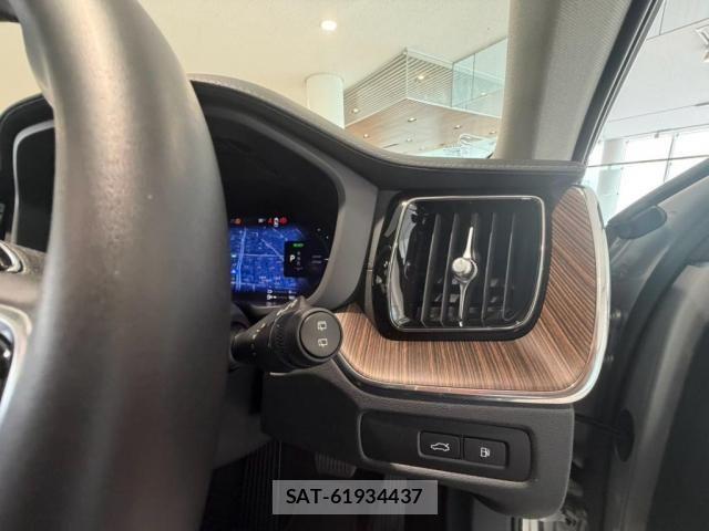 Volvo XC60 2024-07 8564014-7