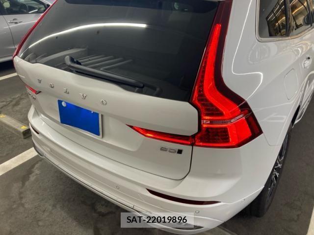 Volvo XC60 2022-08 8564013-3