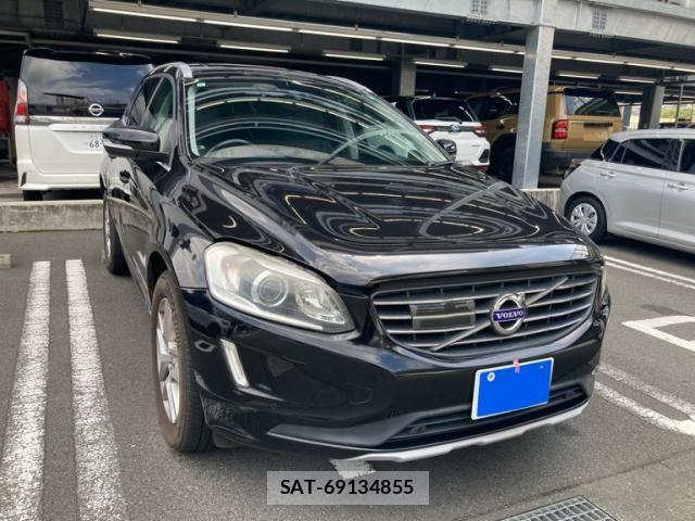 Volvo XC60 2017-10 8564015-2