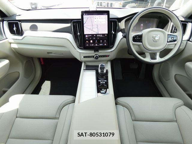 Volvo XC60 2025-06 8564012-24
