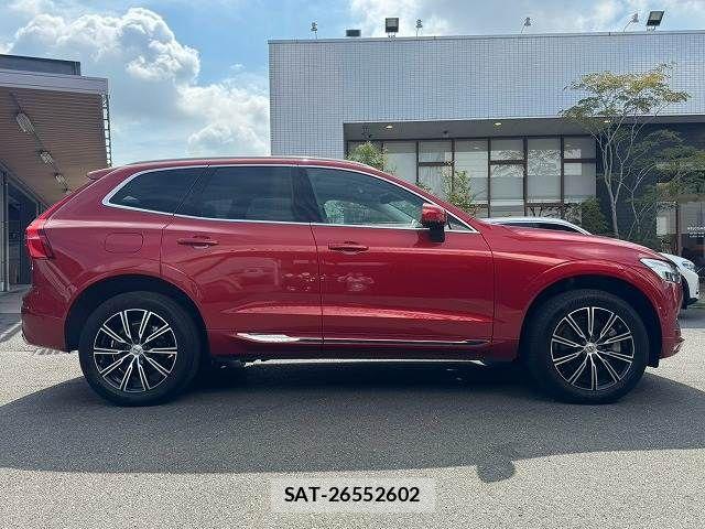 Volvo XC60 2018-12 8629610-17