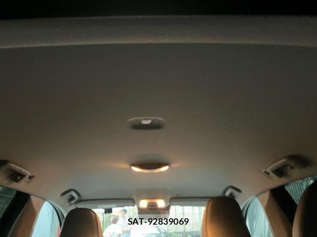 Volvo XC60 2016-08 8629612-9