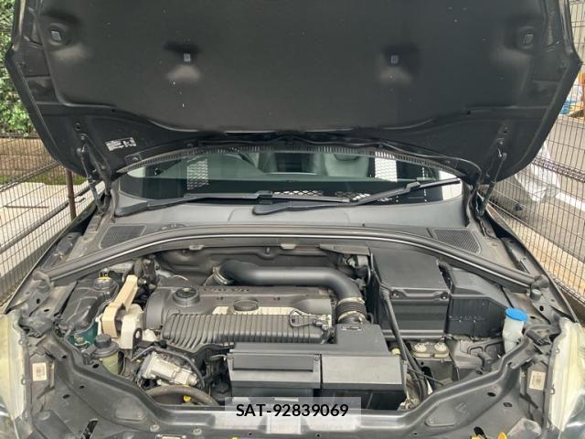 Volvo XC60 2016-08 8629612-26