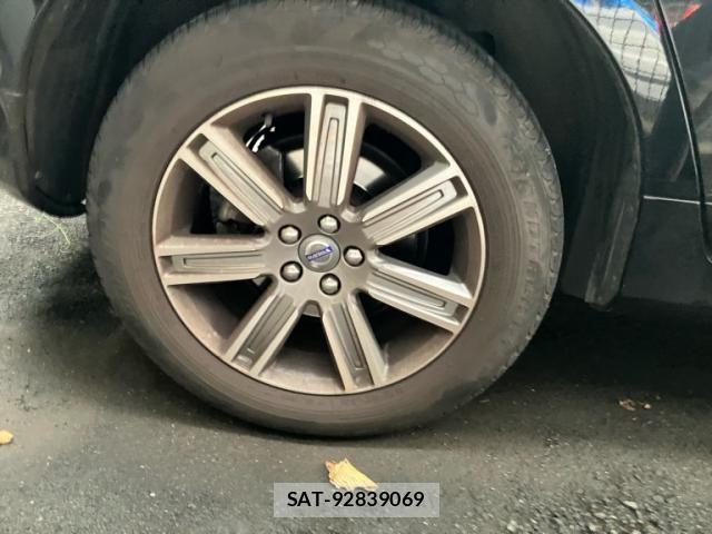Volvo XC60 2016-08 8629612-4