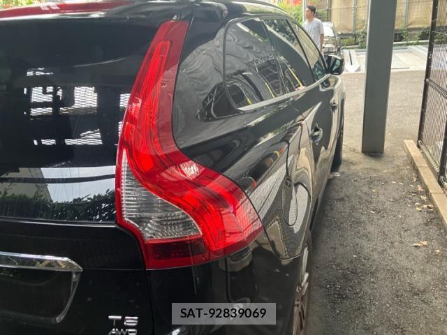 Volvo XC60 2016-08 8629612-6