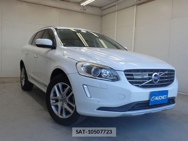 Volvo XC60 2017-10 8629604-0