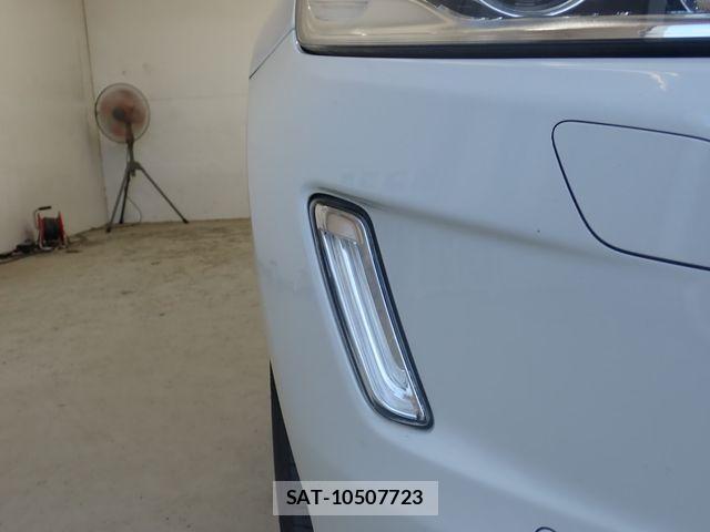 Volvo XC60 2017-10 8629604-9