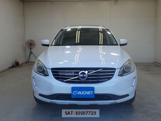Volvo XC60 2017-10 8629604-5