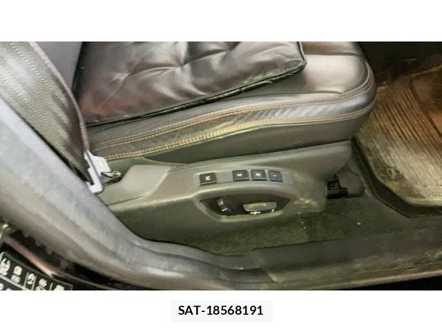 Volvo XC60 2011-09 8662257-22