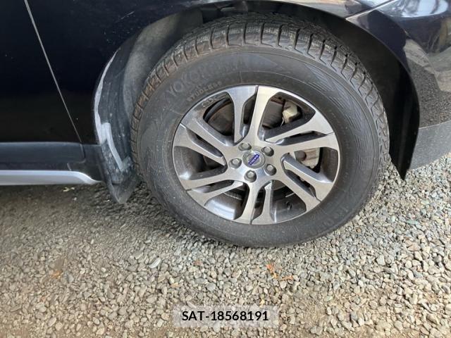 Volvo XC60 2011-09 8662257-4