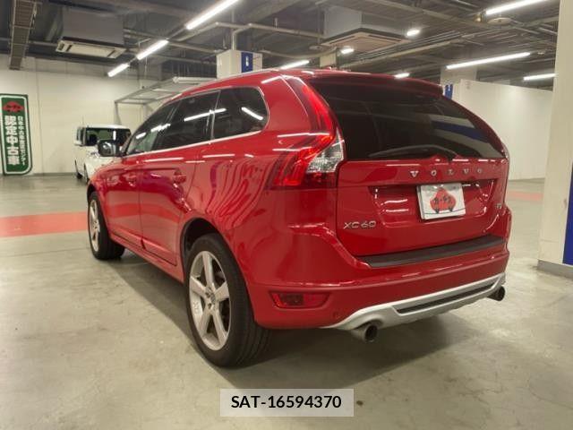 Volvo XC60 2012-11 8662254-2