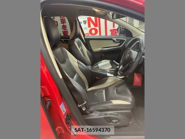 Volvo XC60 2012-11 8662254-3