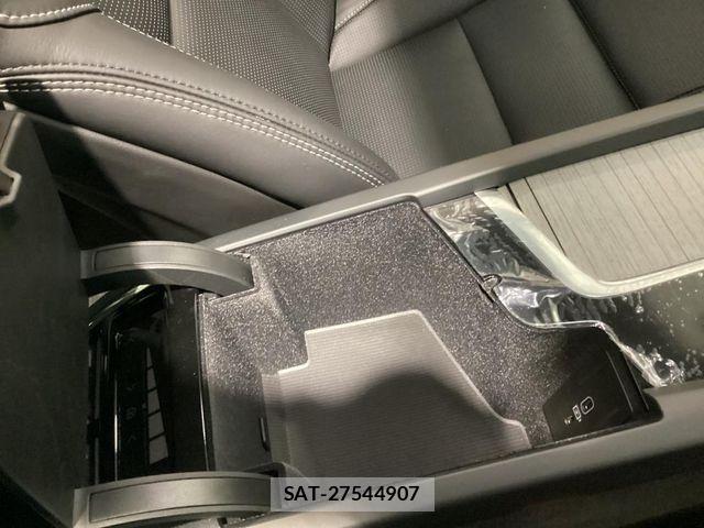 Volvo XC60 2025-02 8662256-16