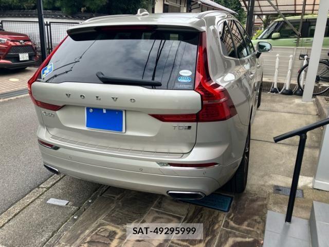 Volvo XC60 2017-10 8746684-1