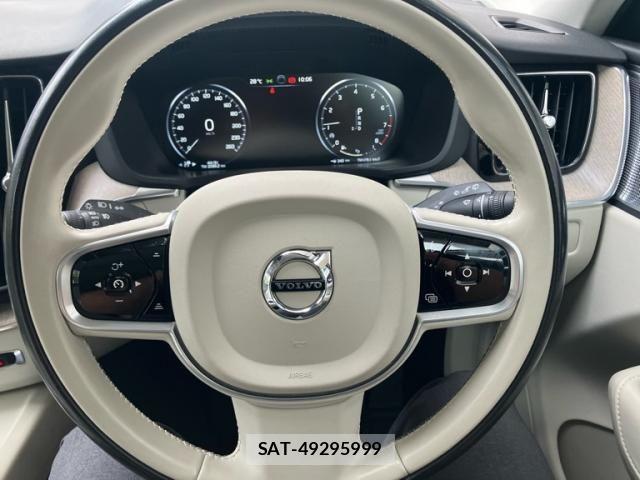 Volvo XC60 2017-10 8746684-19