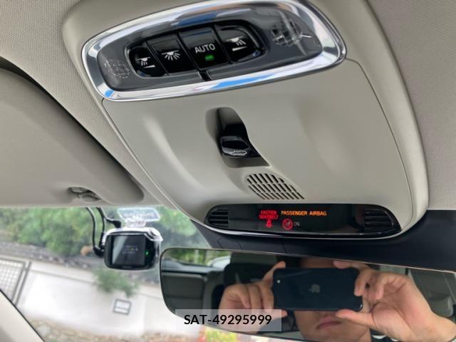 Volvo XC60 2017-10 8746684-20