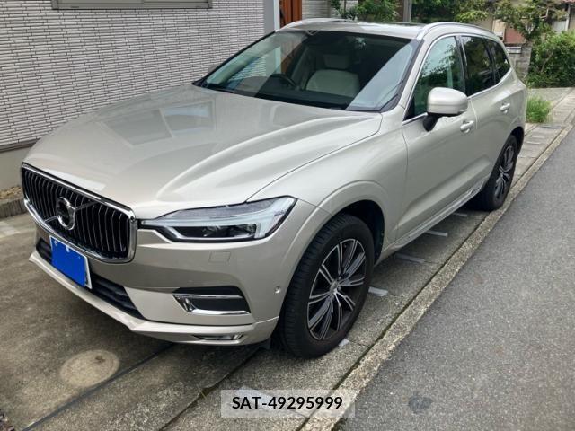 Volvo XC60 2017-10 8746684-2