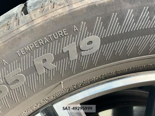 Volvo XC60 2017-10 8746684-8
