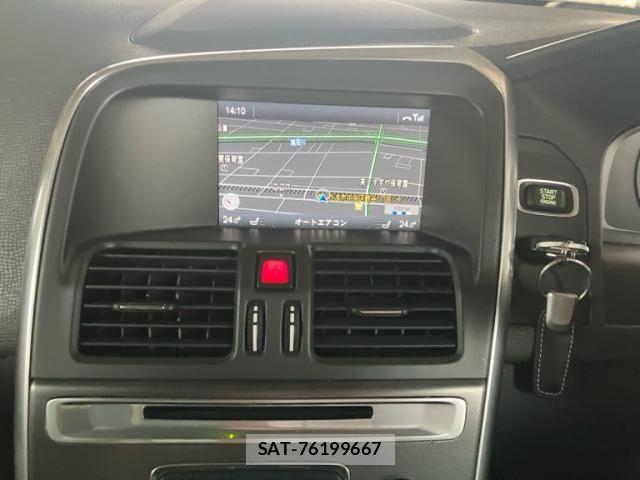 Volvo XC60 2013-04 8746685-20