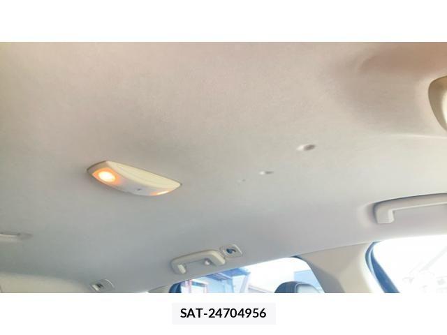 Volvo XC60 2011-08 8746686-12