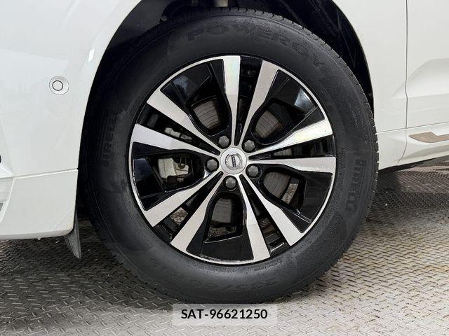 Volvo XC60 2021-11 8746683-16