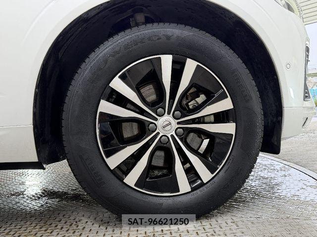 Volvo XC60 2021-11 8746683-19