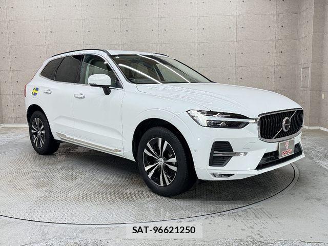 Volvo XC60 2021-11 8746683-7