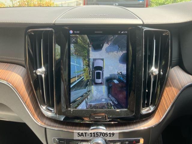 Volvo XC60 2023-12 8782539-21