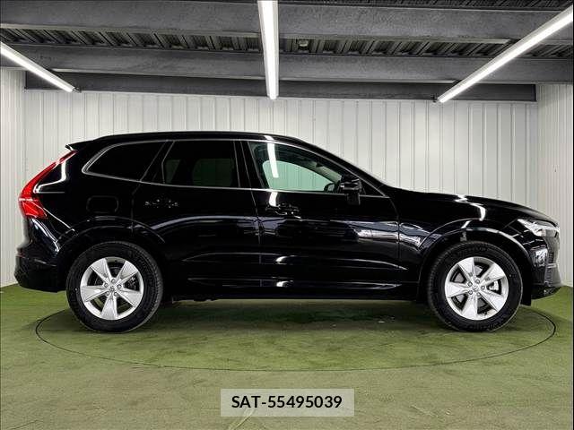 Volvo XC60 2024-06 8797876-17