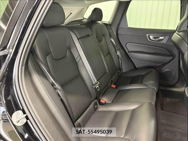 Volvo XC60 2024-06 8797876-7